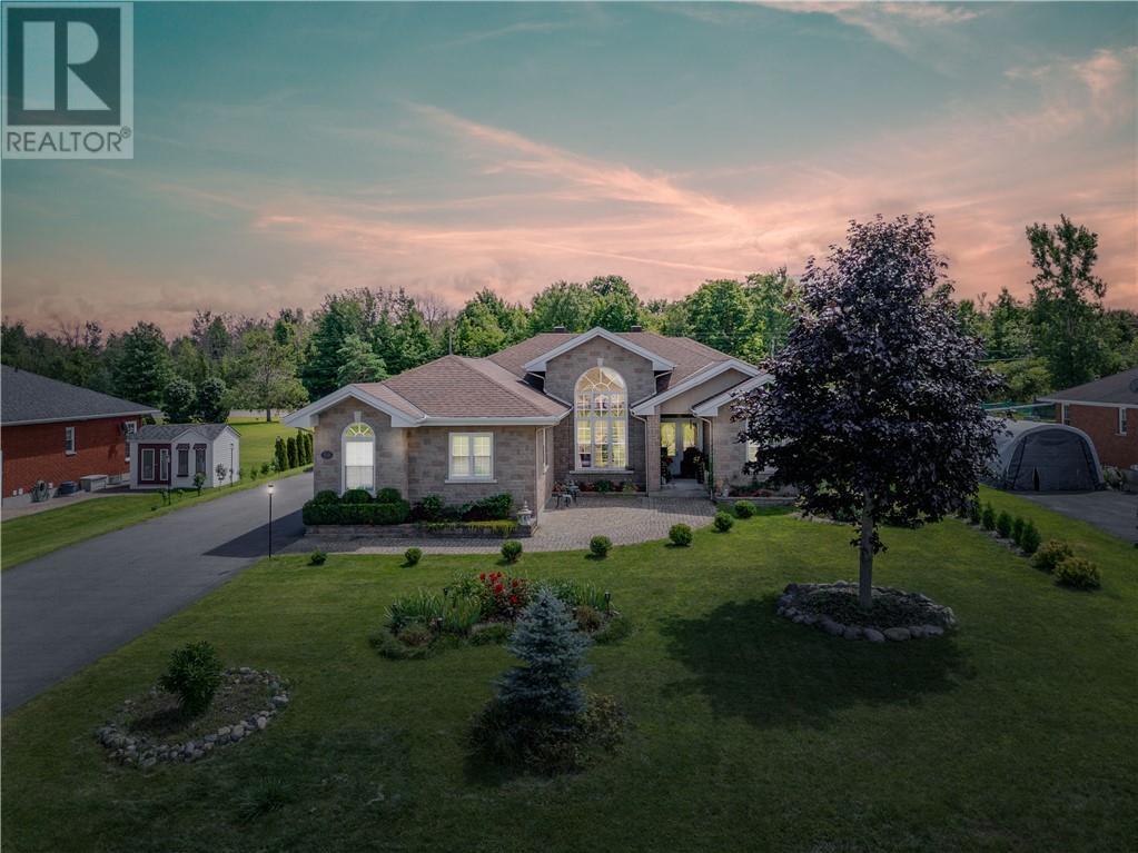 38 CHANTINE DRIVE, long sault, Ontario