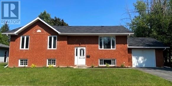 3 NAPIER STREET, Ingleside, Ontario