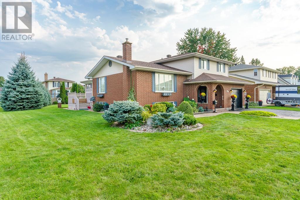 1940 BELVEDERE CRESCENT, cornwall, Ontario