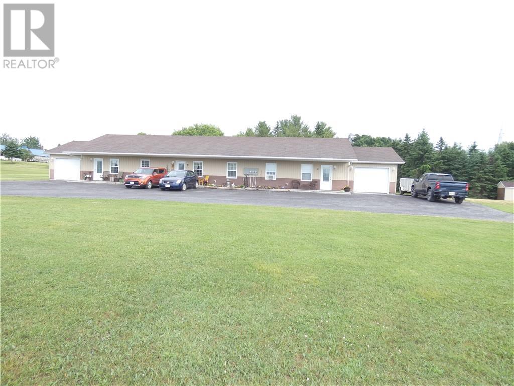 2108 VALLEY STREET, moose creek, Ontario