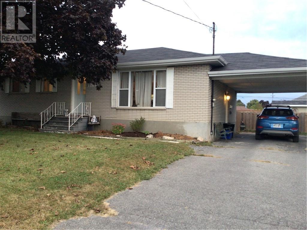 1209 FATIMA STREET, cornwall, Ontario